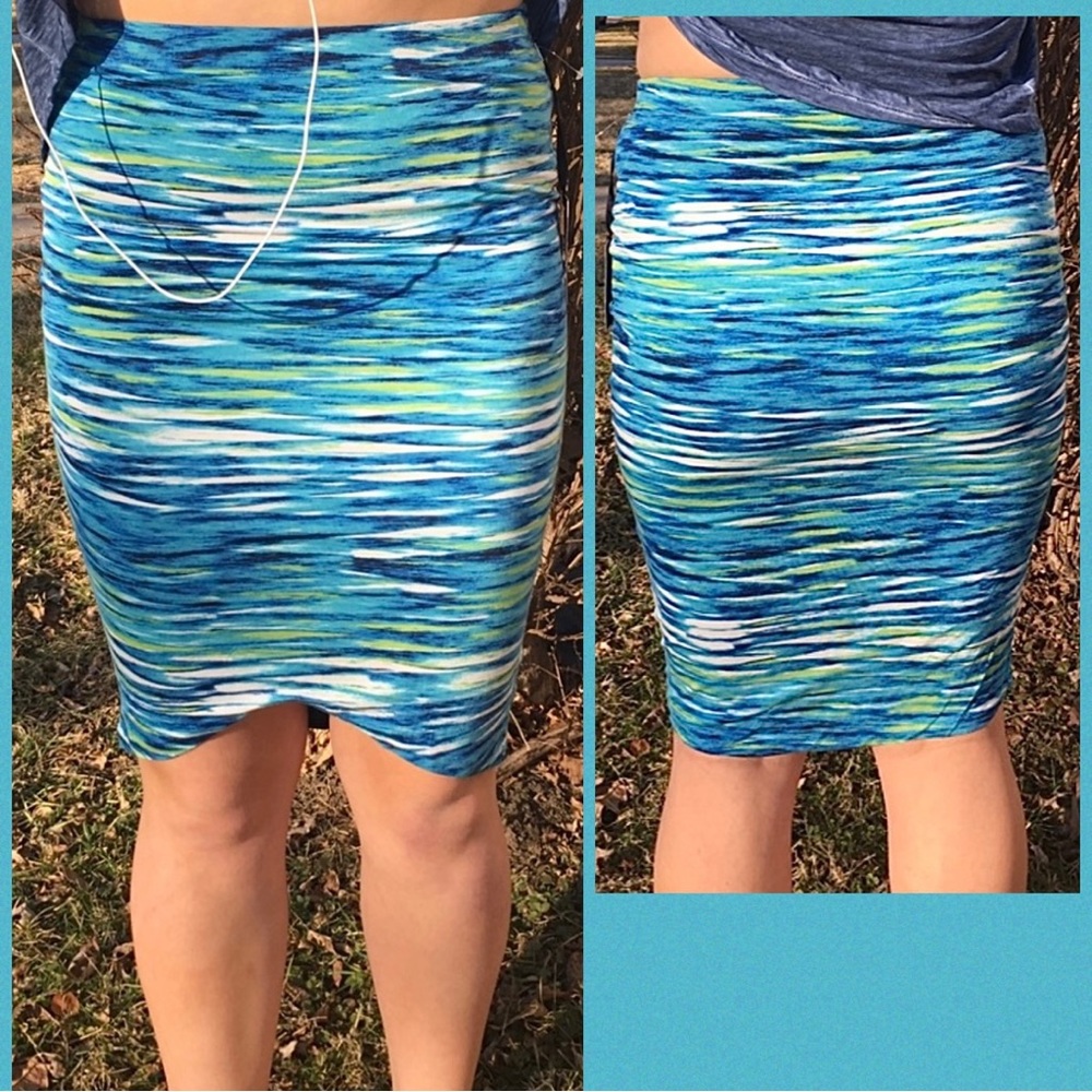 Trouvé Sz S Blue Wave Stripe Pencil Skirt! NEW!